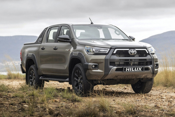 Read more about the article Double cab: 2021 Toyota Hilux